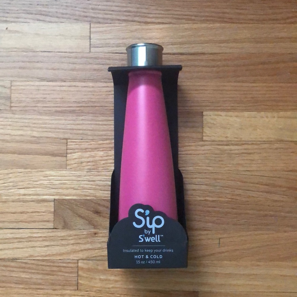 Hot Pink 15 oz Sip by S’well Water Bottle